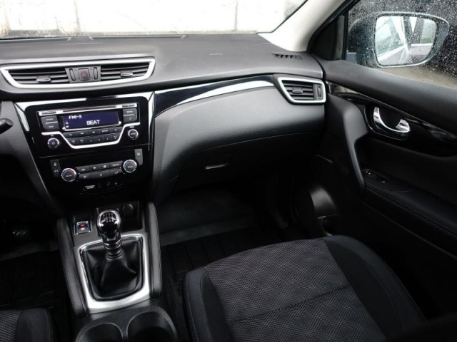Nissan Qashqai  1.2 DIG-T 