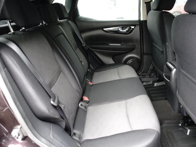 Nissan Qashqai  1.2 DIG-T 