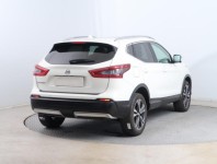 Nissan Qashqai  1.6 DIG-T 