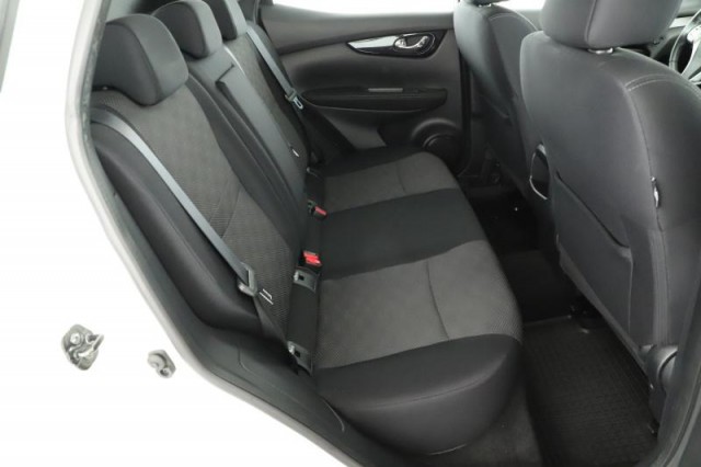 Nissan Qashqai  1.2 DIG-T 