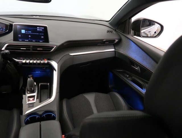 Peugeot 3008  1.5 BlueHDi GT Line