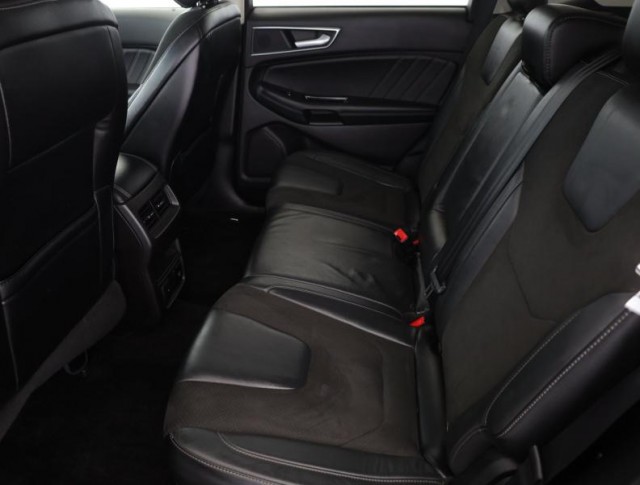 Ford Edge  2.0 Bi-TDCI 