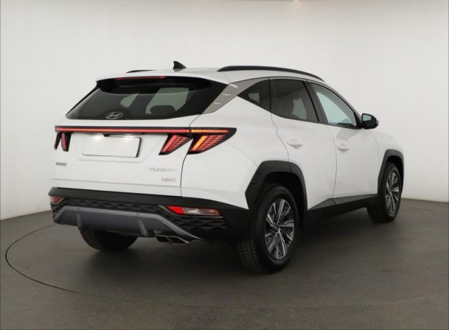 Hyundai Tucson  1.6 T-GDI HEV 