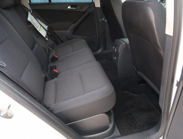Volkswagen Tiguan  2.0 TDI 