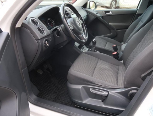 Volkswagen Tiguan  2.0 TDI 