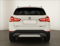 BMW X1  sDrive18i 