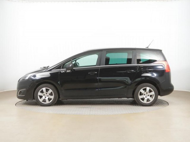 Peugeot 5008  2.0 BlueHDi 