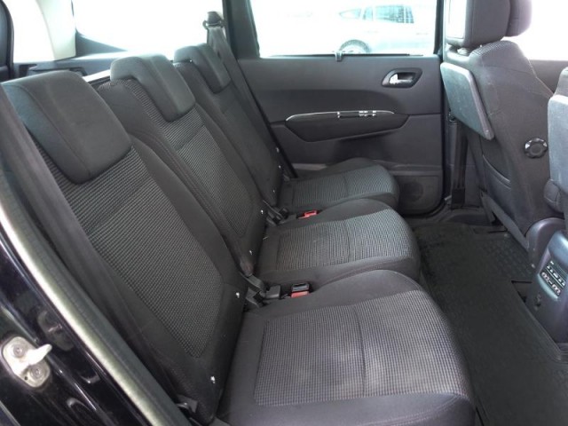 Peugeot 5008  2.0 BlueHDi 