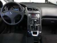 Peugeot 5008  2.0 BlueHDi 