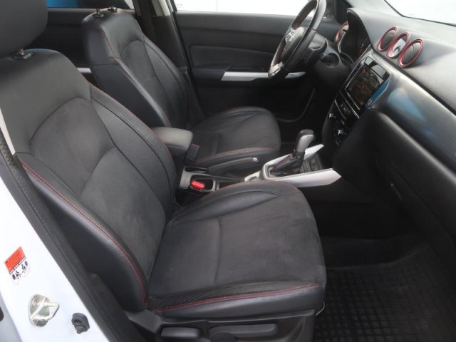 Suzuki Vitara  1.4 BoosterJet Elegance