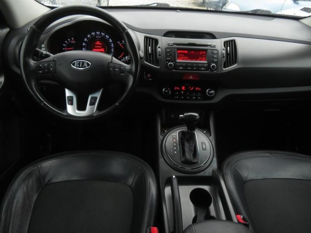 Kia Sportage  2.0 CRDi 