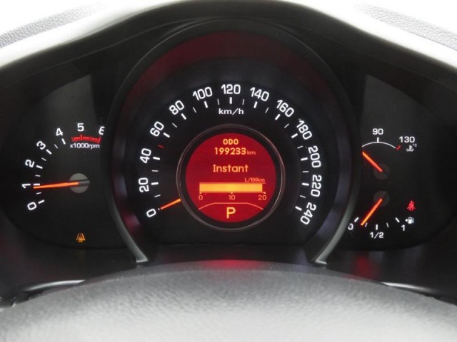 Kia Sportage  2.0 CRDi 