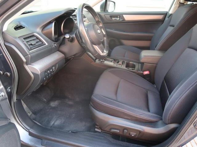 Subaru Outback  2.5 i 