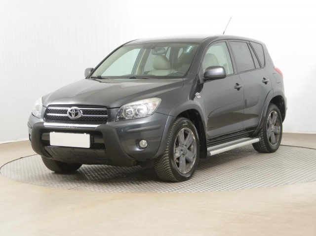 Toyota RAV 4  2.2 D-CAT 
