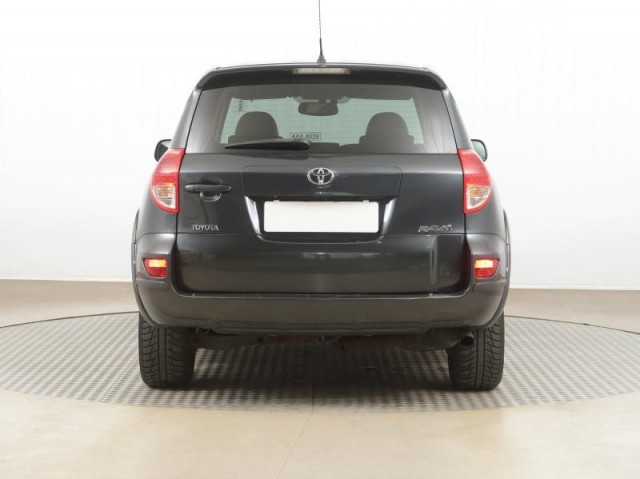 Toyota RAV 4  2.2 D-CAT 