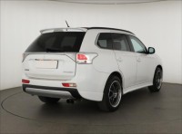 Mitsubishi Outlander  2.2 DI-D 