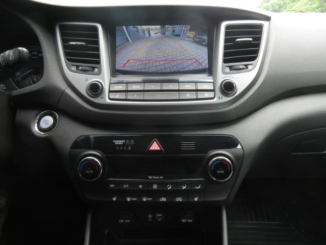 Hyundai Tucson  1.7 CRDi 