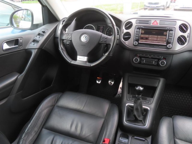 Volkswagen Tiguan  2.0 TDI R-Line
