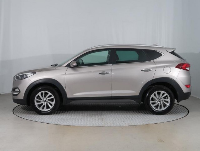 Hyundai Tucson  1.7 CRDi 