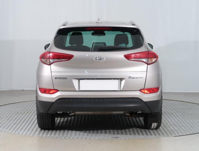Hyundai Tucson  1.7 CRDi 