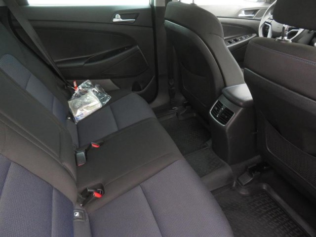 Hyundai Tucson  1.7 CRDi 