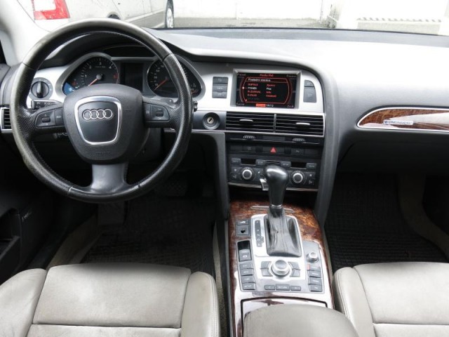 Audi A6 Allroad  3.0 TDI 