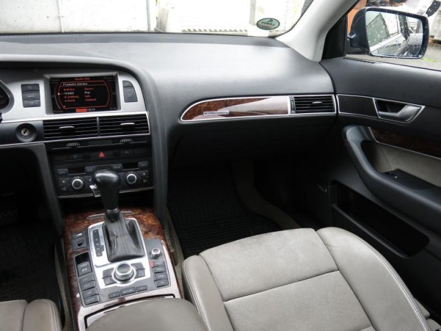 Audi A6 Allroad  3.0 TDI 