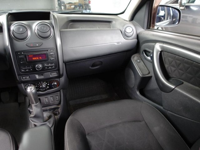 Dacia Duster  1.6 16V 