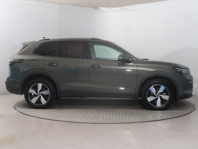Volkswagen Tiguan  1.5 eHybrid Limited