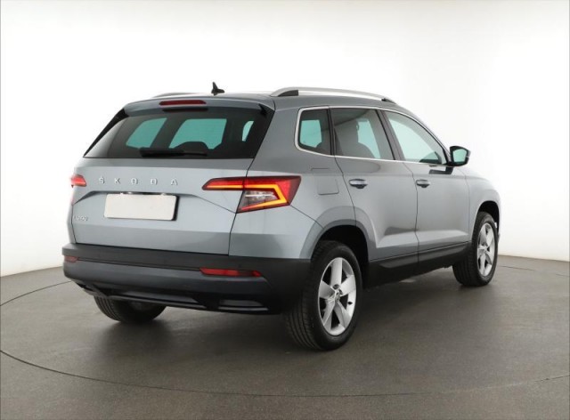 Škoda Karoq  1.5 TSI 