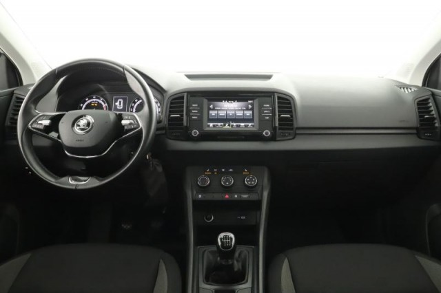 Škoda Karoq  1.0 TSI Active