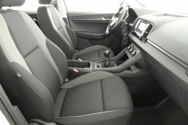 Škoda Karoq  1.0 TSI Active