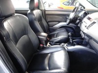 Mitsubishi Outlander  2.2 DI-D 