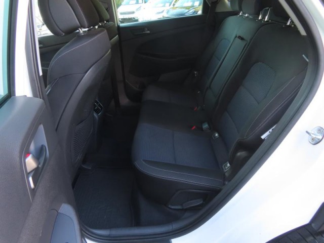 Hyundai Tucson  1.7 CRDi Trikolor