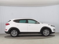 Hyundai Tucson  1.7 CRDi Trikolor