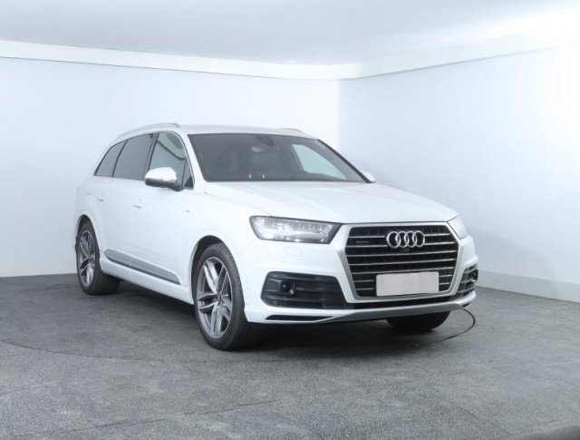 Audi Q7  50 TDI S-Line