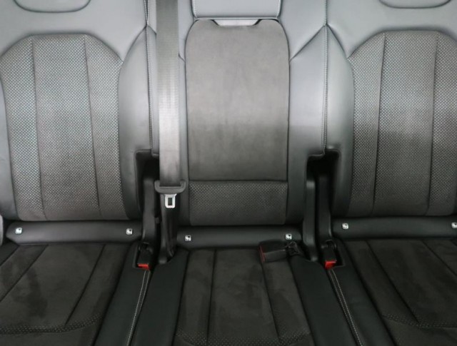 Audi Q7  50 TDI S-Line