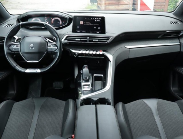 Peugeot 5008  1.5 BlueHDi GT Line