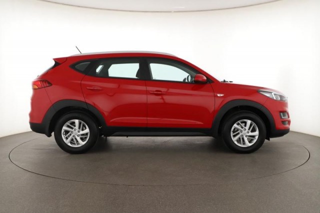 Hyundai Tucson  1.6 GDI 