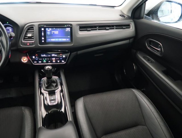 Honda HR-V  1.5 i-VTEC 