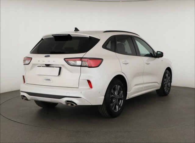 Ford Kuga  1.5 EcoBoost ST-Line