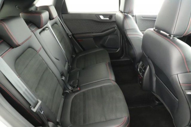 Ford Kuga  1.5 EcoBoost ST-Line