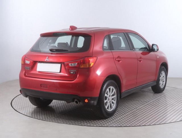 Mitsubishi ASX  1.6 MIVEC 