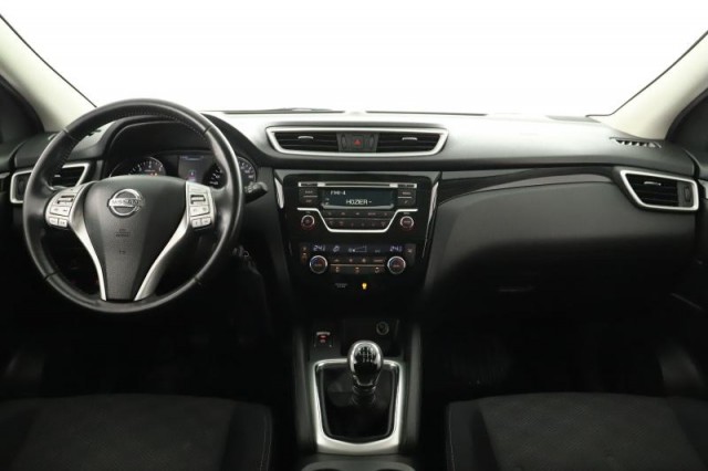 Nissan Qashqai  1.2 DIG-T 