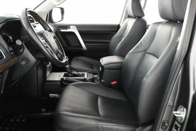 Toyota Land Cruiser  2.8 D-4D 