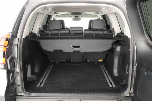 Toyota Land Cruiser  2.8 D-4D 