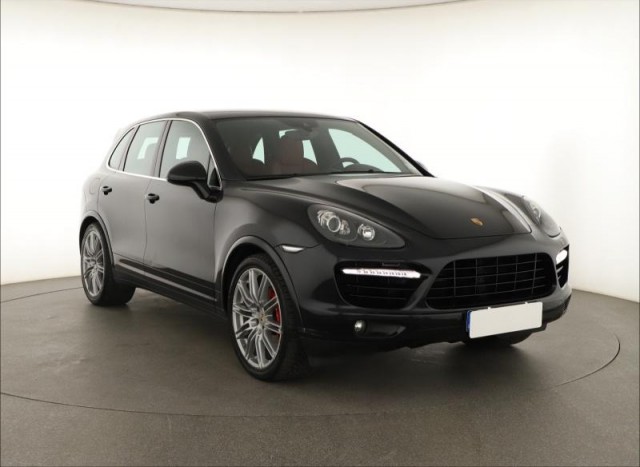 Porsche Cayenne  Turbo S 