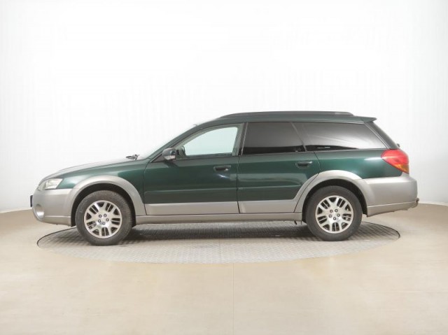 Subaru Outback  2.5 i 