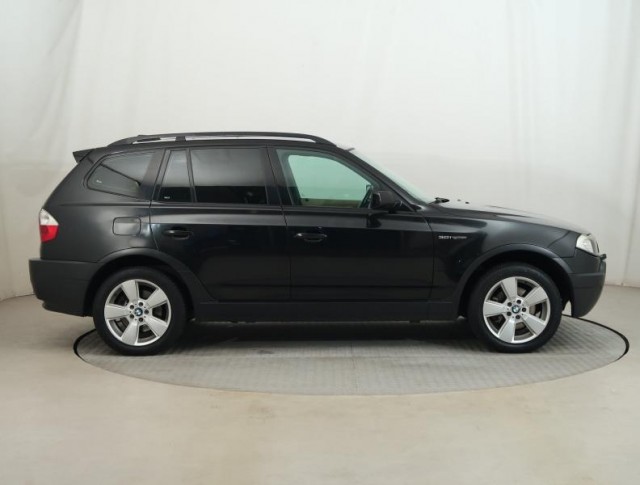 BMW X3  3.0i 
