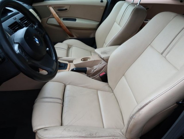 BMW X3  3.0i 